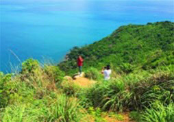 Black Rock cliff and Hidden Bay Snorkeling