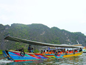 James Bond Sightseeing Canoe