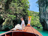 Charter Longtail Boat Hong Island Krabi : JC Tour