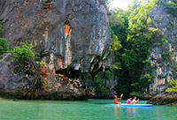 Charter Longtail Boat to Jamesbond Island : JC Tour