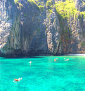 Luxury Boat to PP Bamboo Island by JC Tour