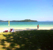 Relaxing on Koh NakhaNoi by JC Tour